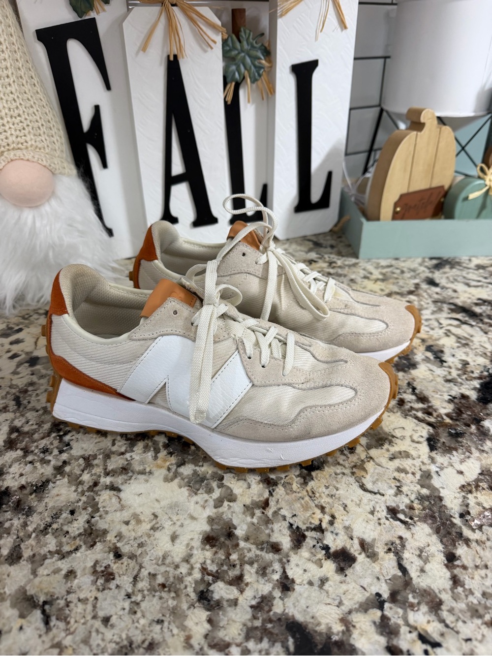 New Balance Cream & Tan Retro Runner Sneakers - Women's